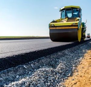 Требования к дорожным бетонным смесям. Свойства бетона в покрытии, качество его поверхности, производительность бетоноуклад...