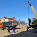 В Тарко -Сале начались масштабные дорожные работы ⠀ На ул. Мезенцева идет срезка слоя старого асфальта. После приступят к укл...