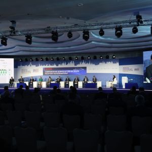 В рамках сессии «Современная дорога и что от этого получит пользователь» на Форуме «Инновационные технологии и интеллектуальн...