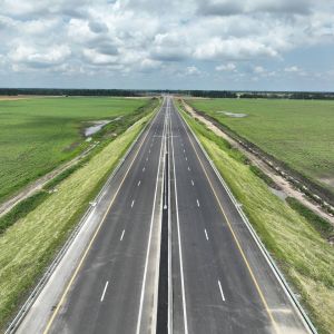 Провёл заседание Наблюдательного совета "Автодора" Госкомпания показывает хорошие результаты за первое полугодие, по вводу д...