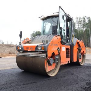 Строительство развязки трассы М-1 «Беларусь» выходит на финишную прямую! Дорожники набрали хороший темп, смонтировали проле...