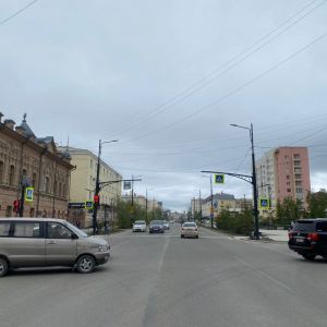 После ремонта введен в эксплуатацию мост через реку Иенгру Отремонтировали 120-метровый мост через реку Иенгру в Нерюнгринс...